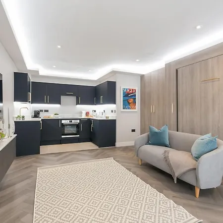 Cozy Elegant Studio In Nevern Square